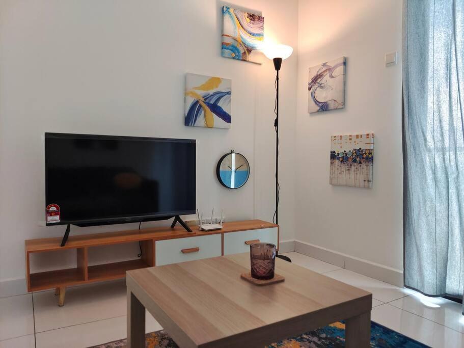 A2603 The Platino Netflix Paradigm Mall By Apartment Johor Bahru